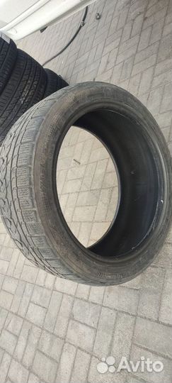 Kumho I'Zen RV Stud KC16 275/40 R20