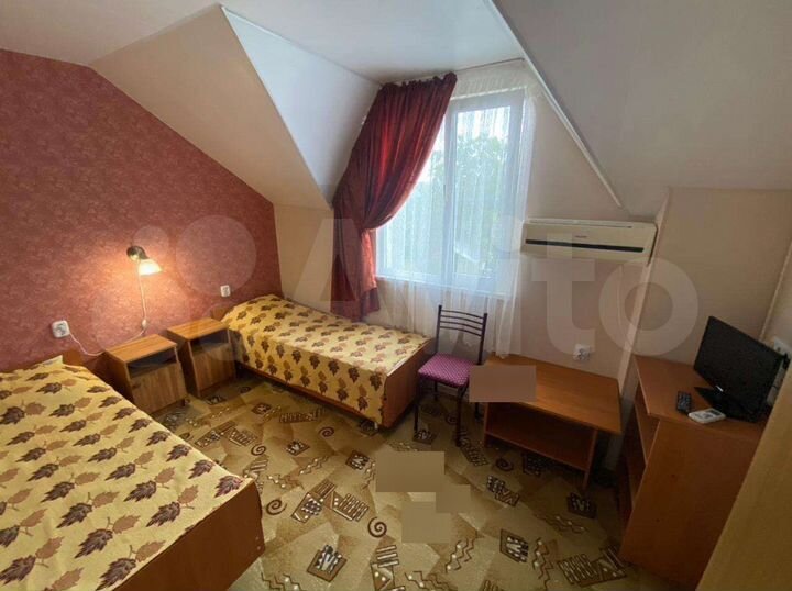 Комната 15 м² в 1-к., 2/2 эт.