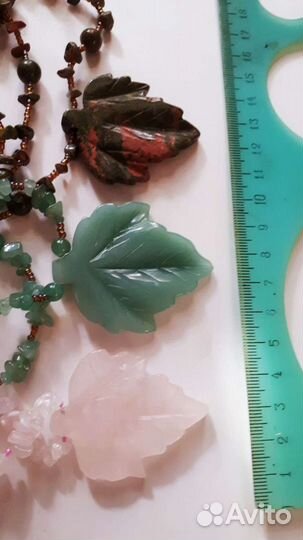 Бусы из натуральных камней