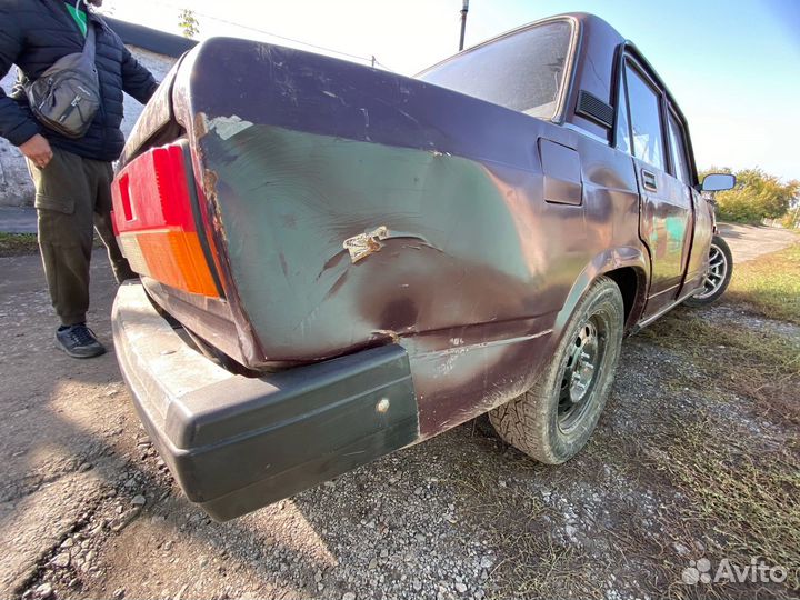 ВАЗ 2105 1.5 МТ, 2006, 100 000 км