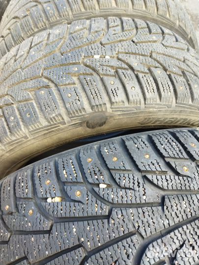 Hankook Winter I'Pike 215/50 R17 95T