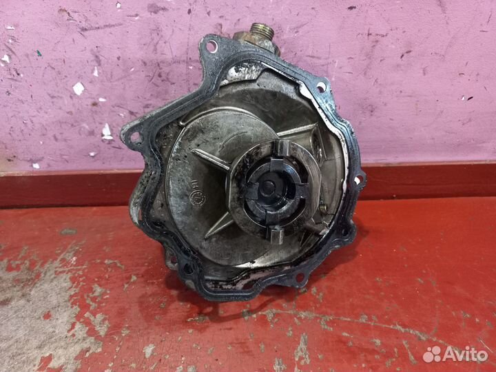 Насос вакуумный Мерседес Вито 2,3,Спринтер 2,3-2,9