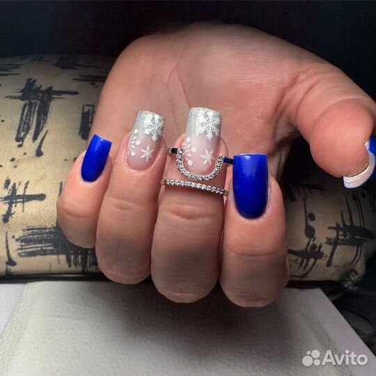 Маникюр и педикюр