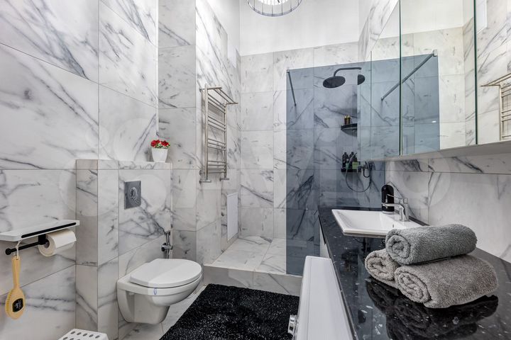 3-к. апартаменты, 73 м², 1/6 эт.