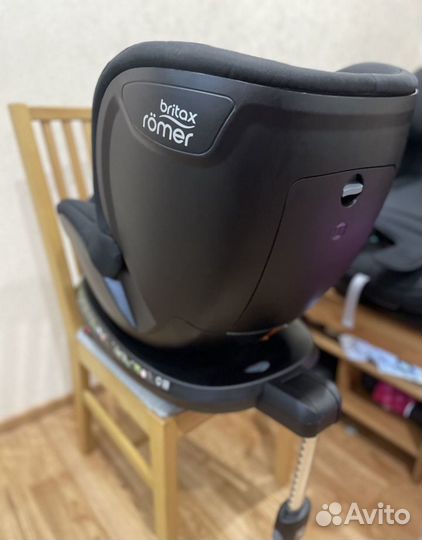 Автокресло Britax Romer Dualfix 2r