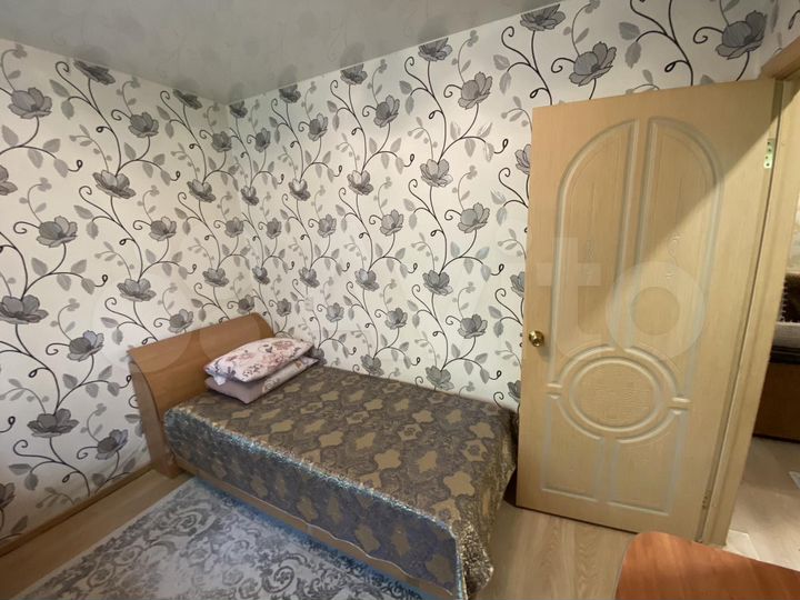 4-к. квартира, 58 м², 1/5 эт.