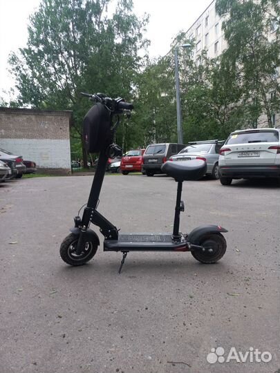 Самокат взрослый электрический бу
