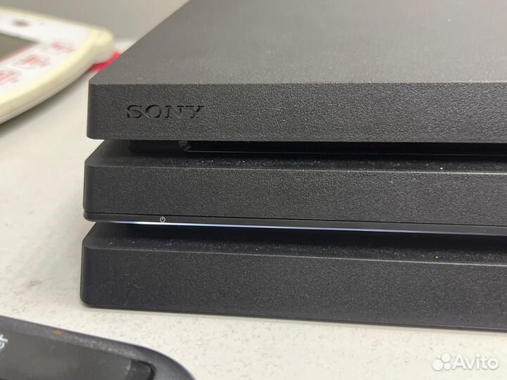 Игровая приставка Sony PlayStation 4 Pro 1TB