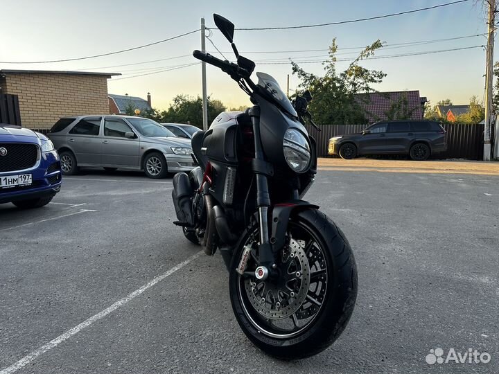 Ducati Diavel Carbon