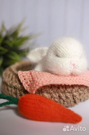 Спящий кролик зайчик ручной работы