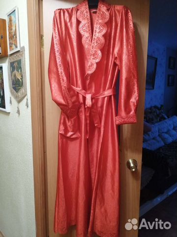Халат женский длинный шелковый