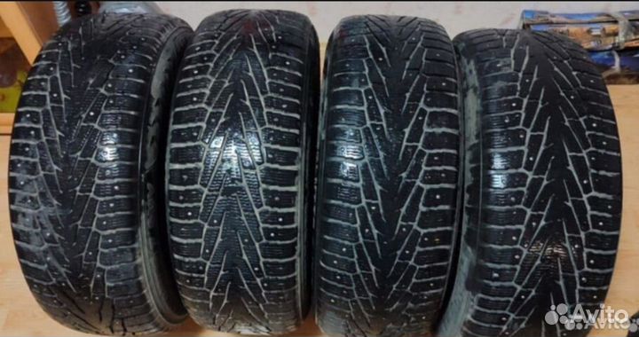 Nokian Tyres Hakkapeliitta 7 SUV 275/65 R17 119T