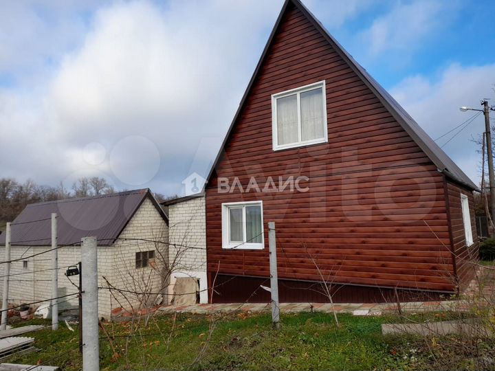 Дача 37,4 м² на участке 15 сот.