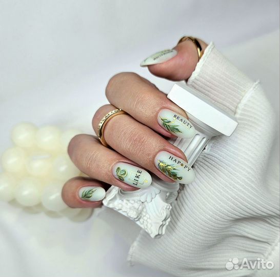 Маникюр, покрытие гель-лаком