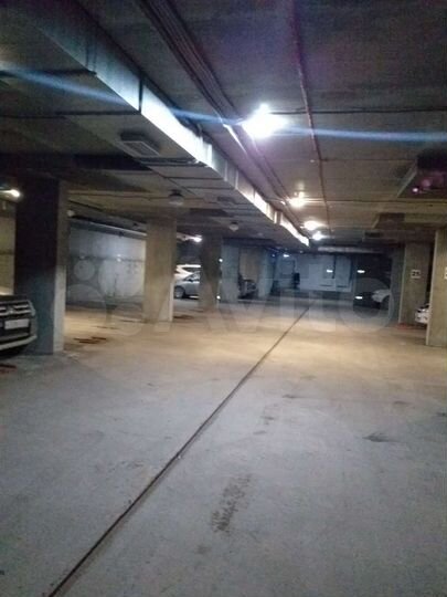 Машиноместо, 14 м²