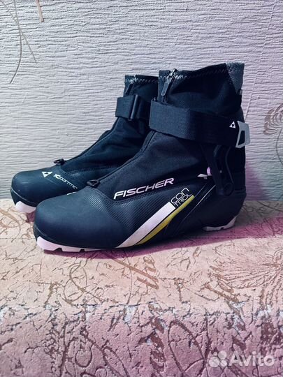 Лыжные ботинки fischer