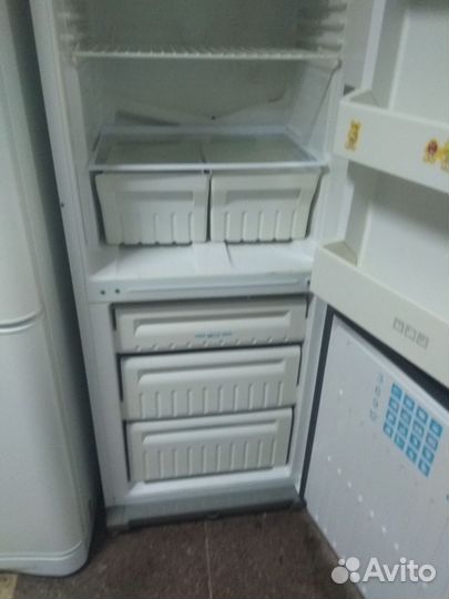 Холодильник стинол