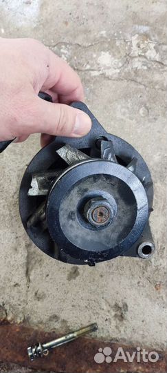 Генератор Dongfeng df244 km385bt