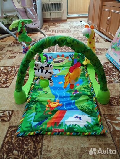 Развивающий коврик