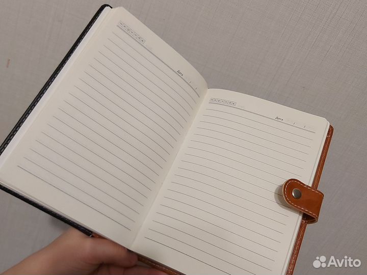 Блокноты ежедневники