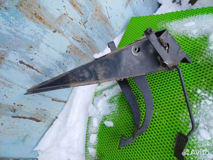 Педальный узел ока 1111