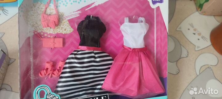 Кукла Барби и набор одежды