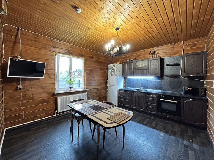 Дом 115 м² на участке 7,5 сот.