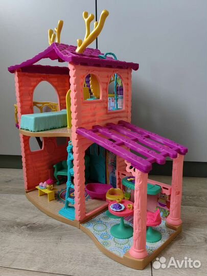 Продам игровой домик Enchantimals Данессы Оленни