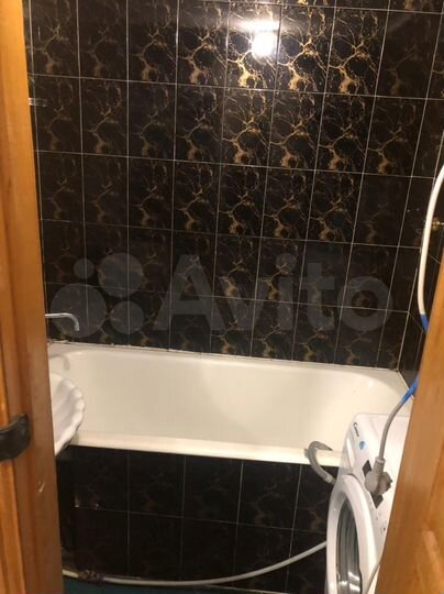 4-к. квартира, 98 м², 1/5 эт.