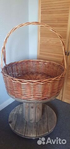 Корзина плетеная очень большая