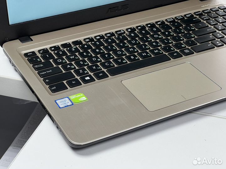 Золотистый ноутбук Asus для игр и работы/Рассрочка