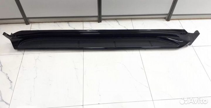 Боковые пороги Toyota