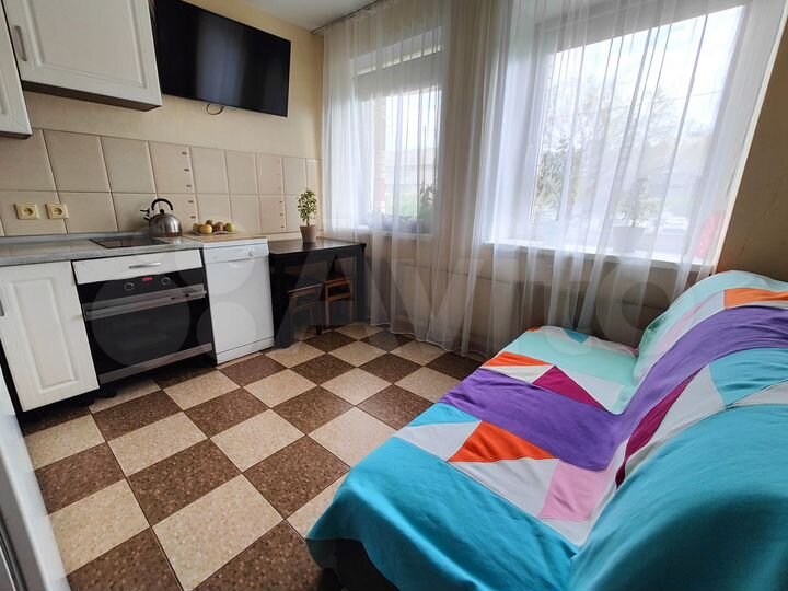 1-к. квартира, 40 м², 1/9 эт.