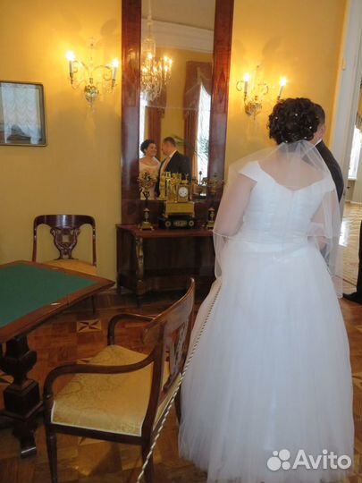 Свадебное платье