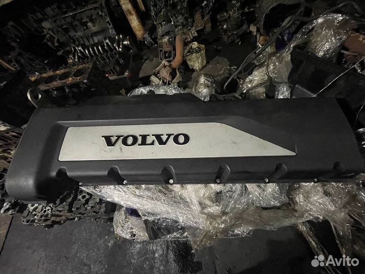 21627156 Клапанная крышка Volvo FH4