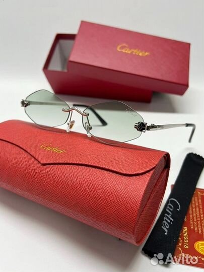 Солнцезащитные очки cartier
