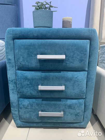 Тумба прикроватная