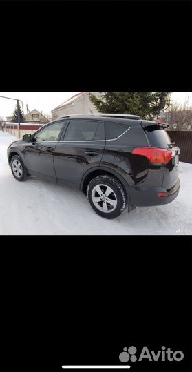 Toyota RAV4 2.5 AT, 2015, 280 000 км