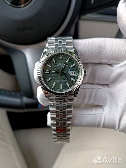 Часы Rolex Datejust 36 Steel Green Palm 126234-004