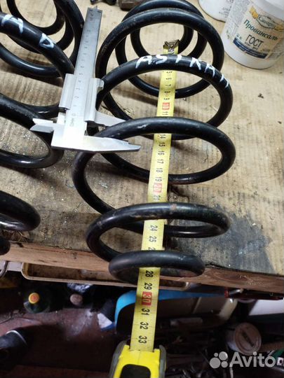 Пружина задней подвески Опель Зафира Б Астра Н