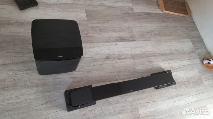 Bose soundbar 700 + Bose Bass Module 700