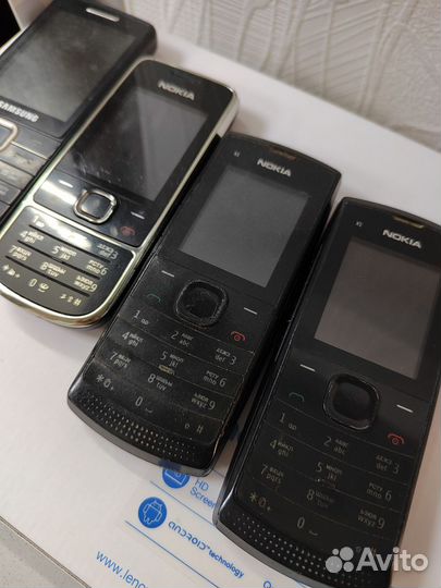 Nokia X1-00