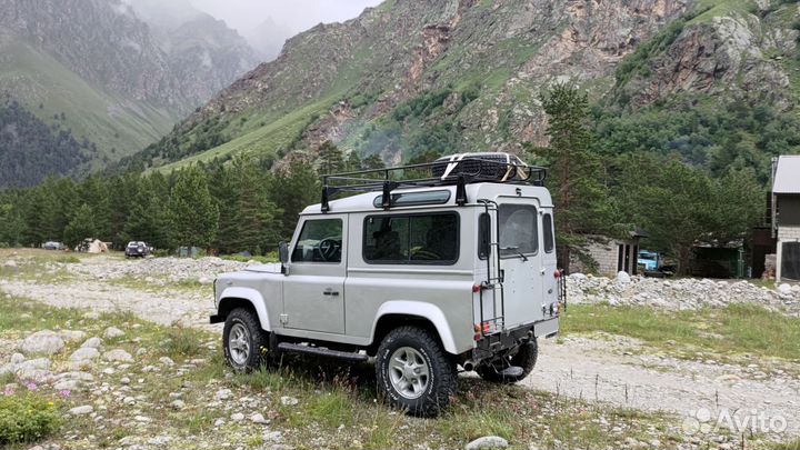 Land Rover Defender 2.5 МТ, 2004, 266 500 км