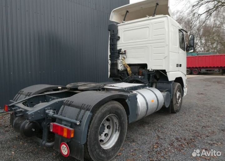 Pазбираем грузовик Volvo FH 1993-1999