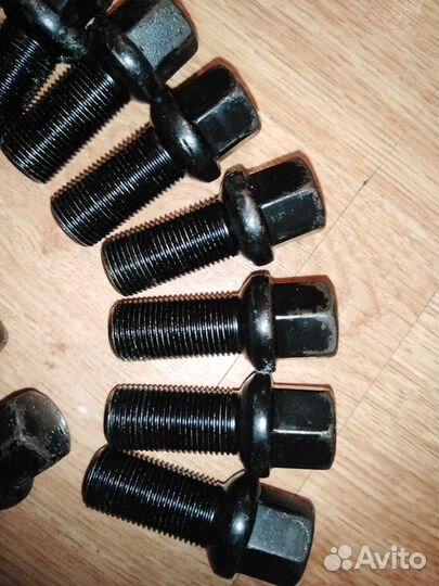 Болт колёсный М15*1,25*45мм