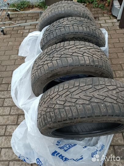 Nokian Tyres Hakkapeliitta 7 225/55 R17 B