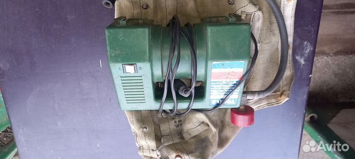 Компрессор воздушный, для подкачки колёс на авто