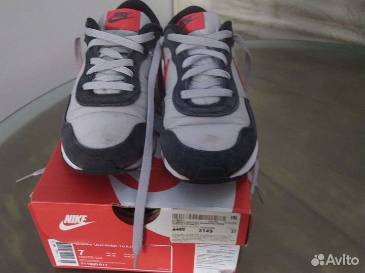 Кроссовки nike 37 размер