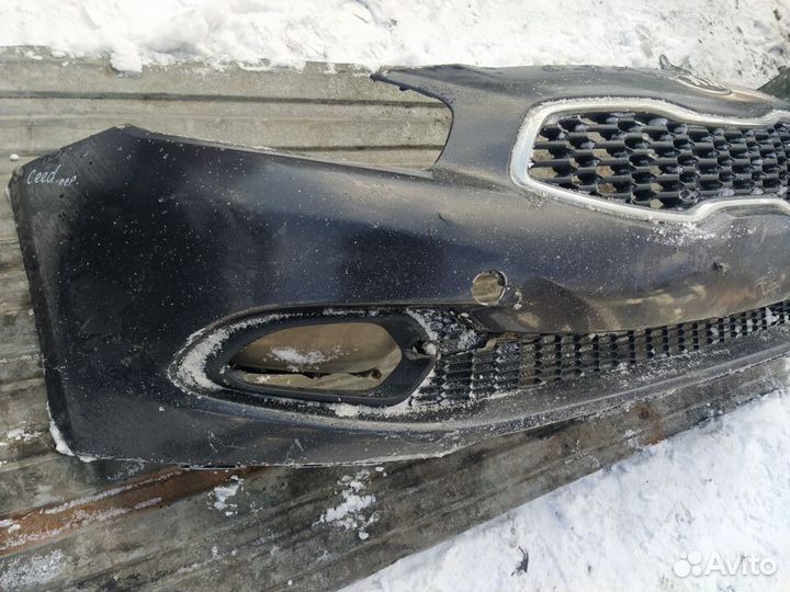 Бампер передний Kia Ceed