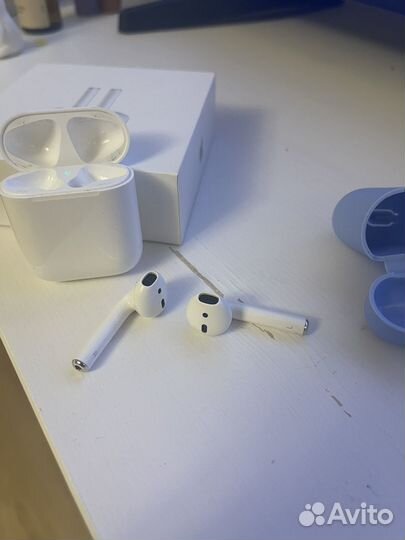 Наушники airpods 1 поколения